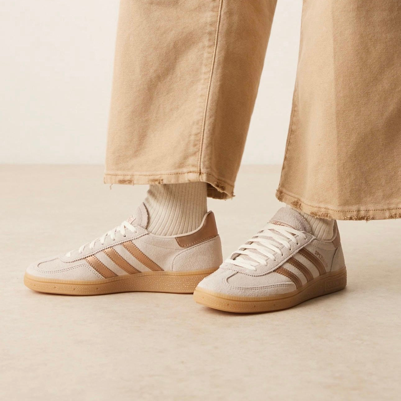 SPEZIAL BEGE BRONZE